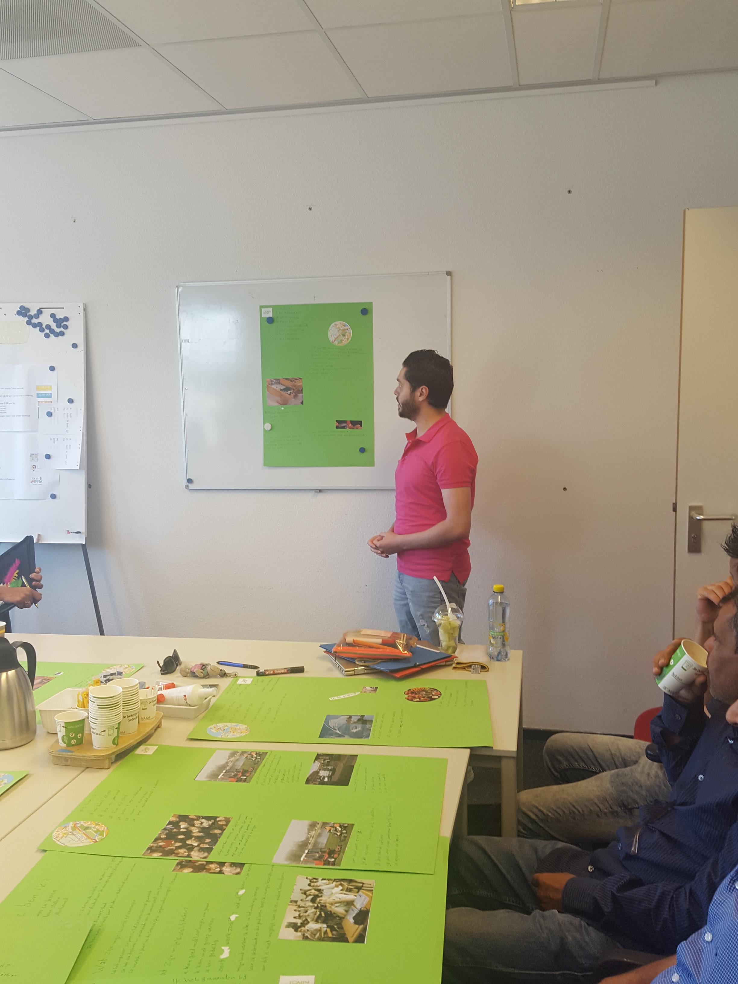 Pitch_presenatie_Taal_op_de_werkvloer_juli_2018.._kopie.jpg Pitch_presenatie_Taal_op_de_werkvloer_juli_2018.._kopie.jpg